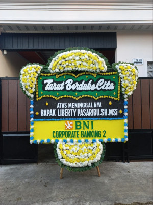 Papan Bunga Duka di Pontianak Timur